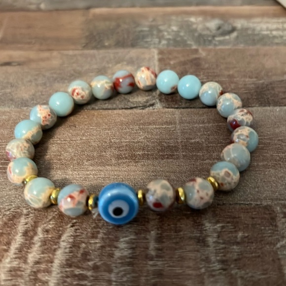 Jewelry - BNWOT Evil Eye Bracelet